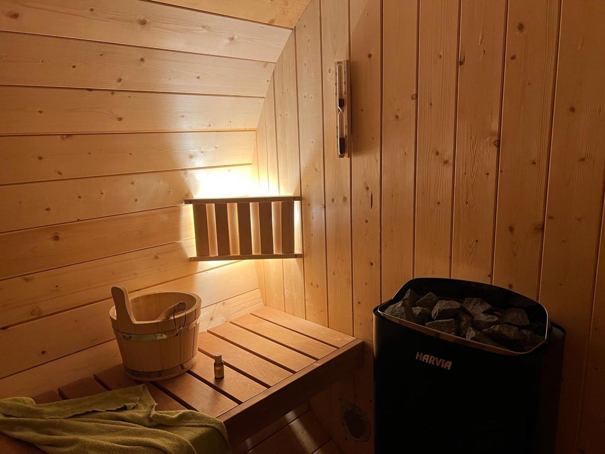Ferienhaus Wendelinus Mit Pool & Sauna เฮาซาค ภายนอก รูปภาพ